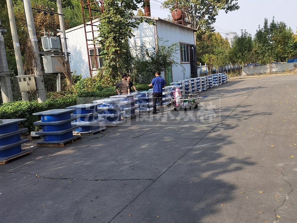 高阻尼HDR隔震支座厂家